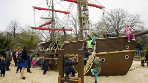 Tumbling Bay playground London for Global kids